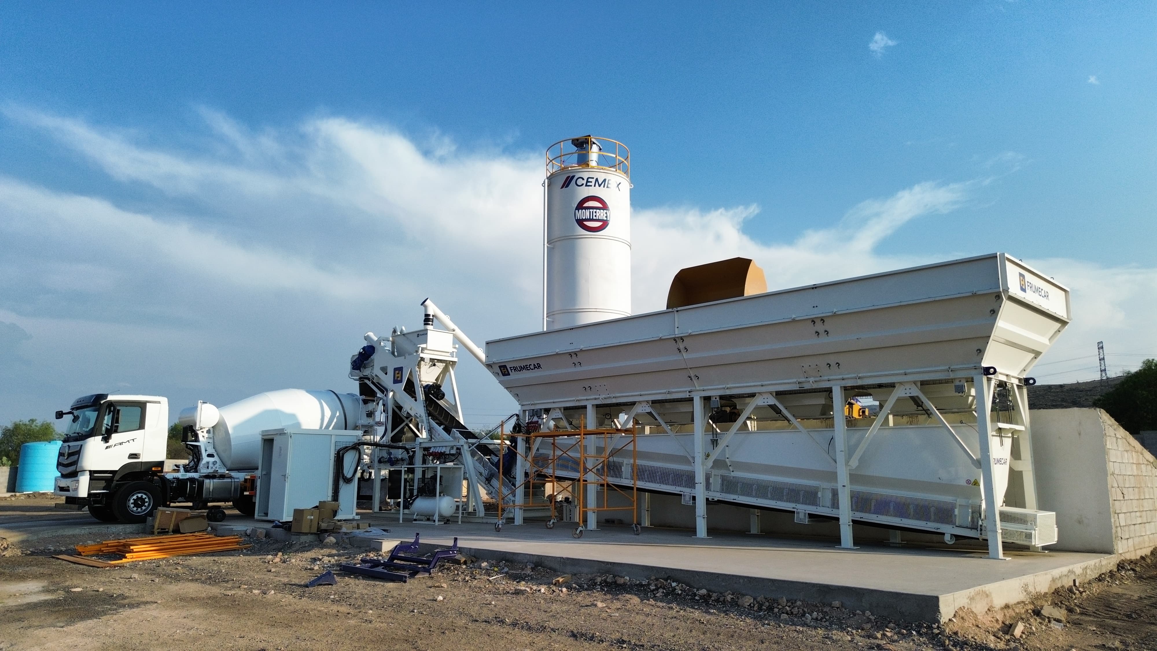 Silo CEMEX y planta